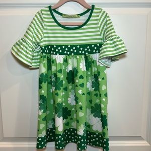 🍀St. Patrick’s Day Perfect!!  Like new!🍀